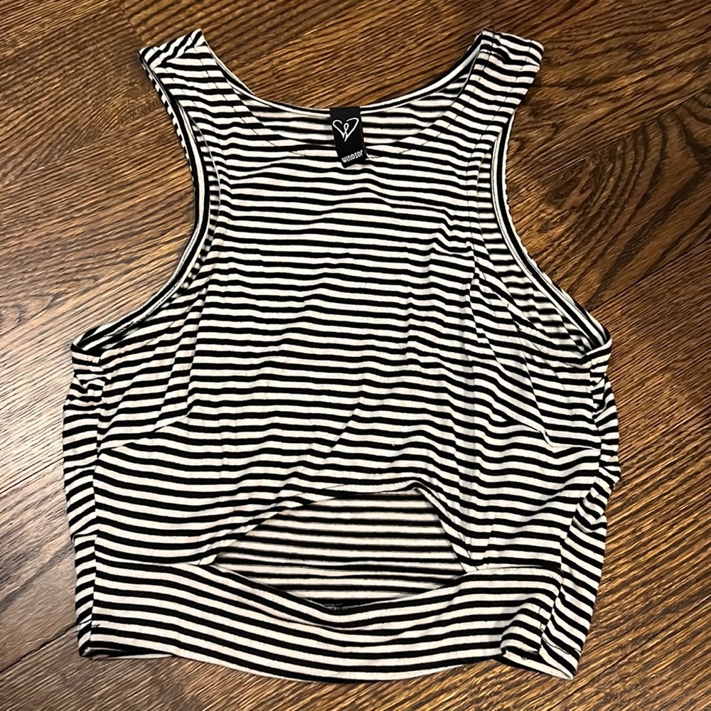 Stripped Crop Top